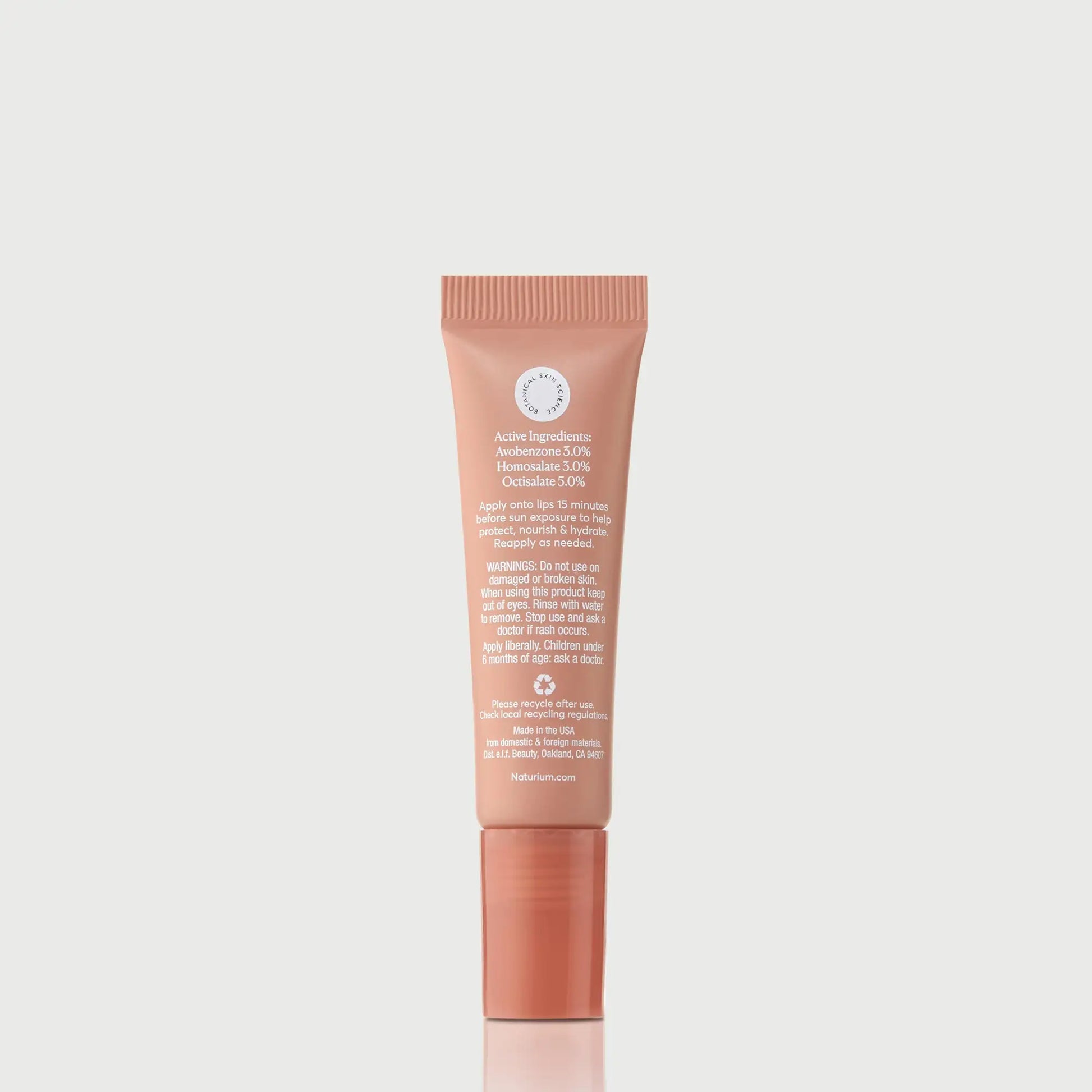 phyto-glow-lip-balm-spf-45-getaway-d0 NATR-10126_PhytoGlow_SPF_Getaway_primary_capon_back_bonebkgd_1.webp