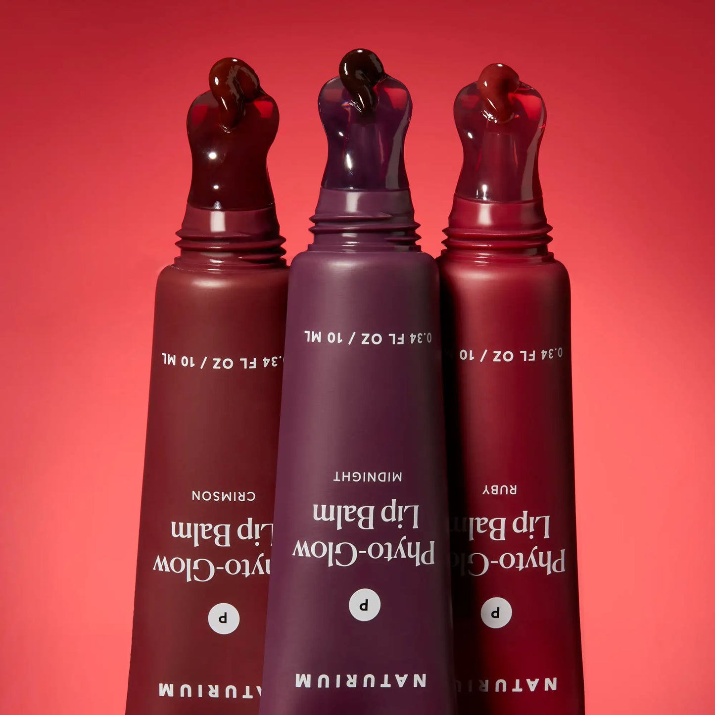 phyto-glow-lip-balm-crimson-t7 phytoglow-moody_6357-crop_1_e73a7054-8061-4f72-8a58-c0111f6fcffa.webp